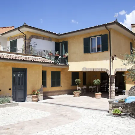 Da Benedetta Hotel Vetralla