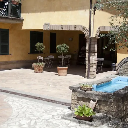 Hotel Da Benedetta Vetralla